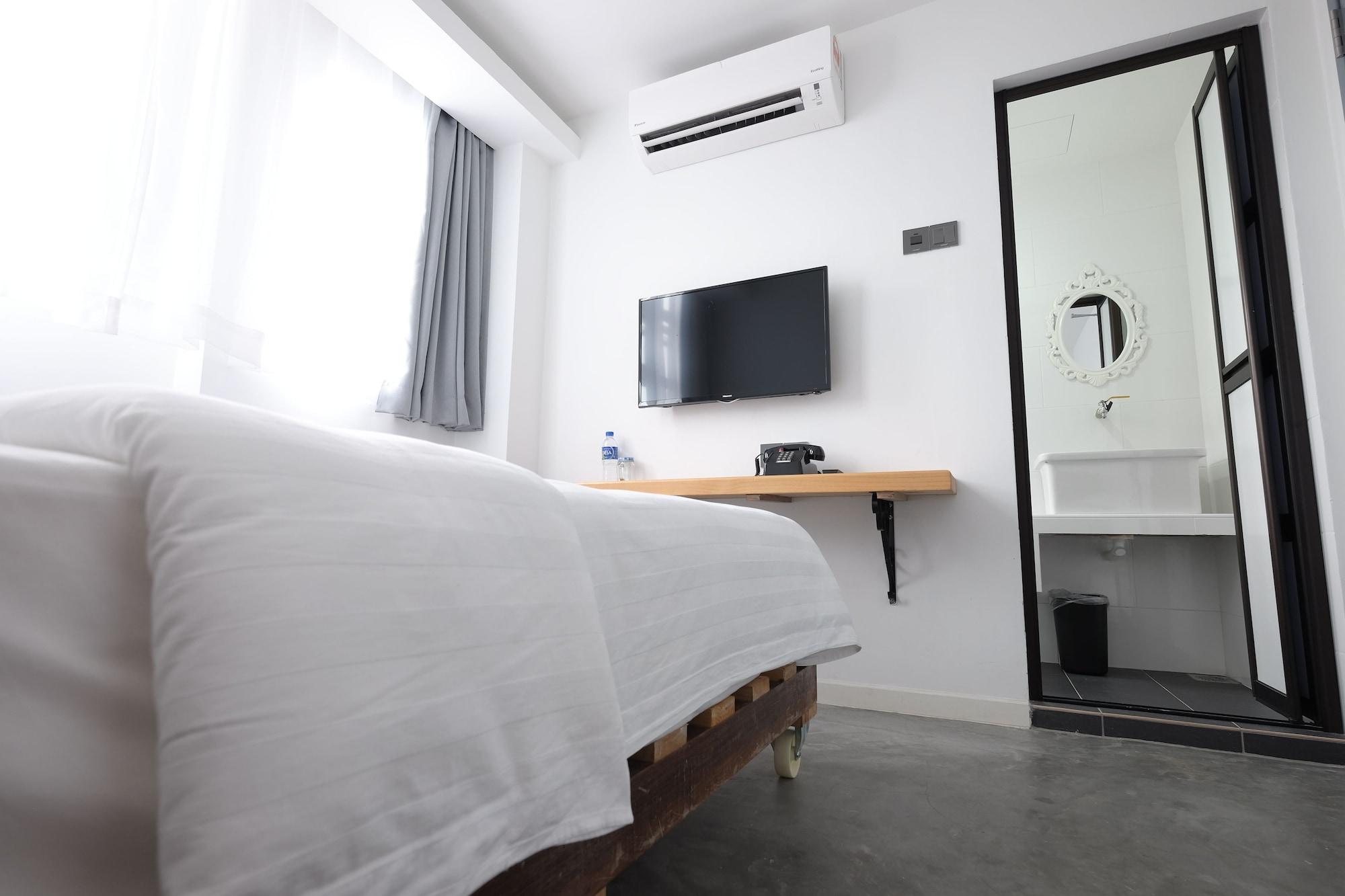 White Loft Hotel Malacca Екстериор снимка