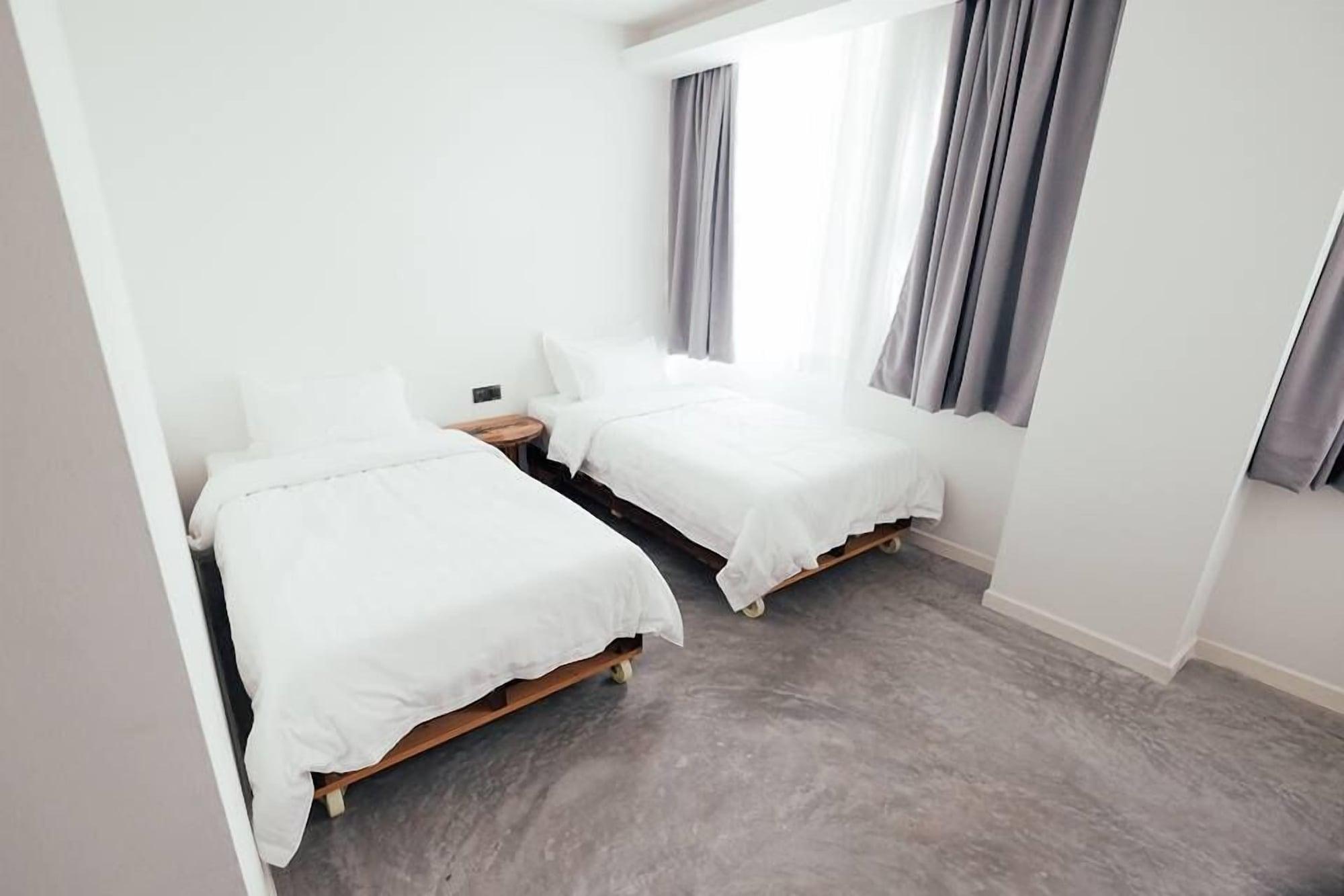 White Loft Hotel Malacca Екстериор снимка